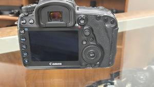 Canon 5D Mk4 Mark IV, LOW Actuations, WiFi, 3 Months Warranty