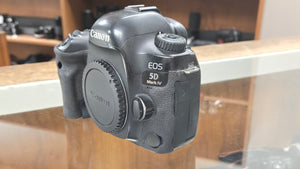 Canon 5D Mk4 Mark IV, LOW Actuations, WiFi, 3 Months Warranty